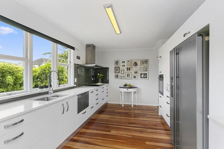 Photo of property in 41 Cockayne Road, Khandallah, Wellington, 6035