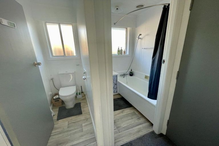 Photo of property in 205 Stokes Valley Road, Stokes Valley, Lower Hutt, 5019