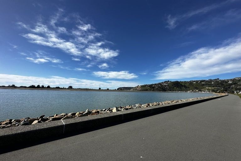 Photo of property in 1/63 Beachville Road, Redcliffs, Christchurch, 8081