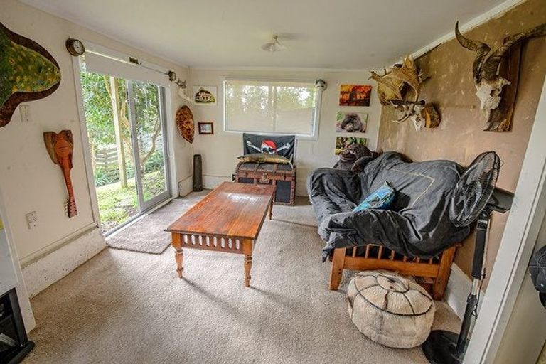 Photo of property in 10 Goffe Drive, Haruru, 0204