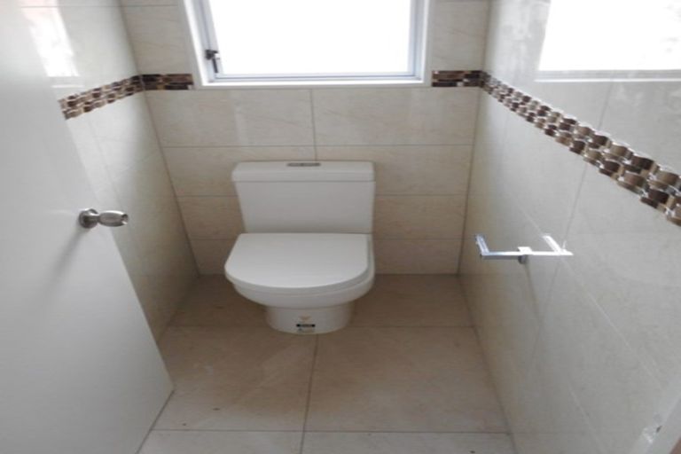 Photo of property in 2a Matangi Road, Mount Wellington, Auckland, 1060