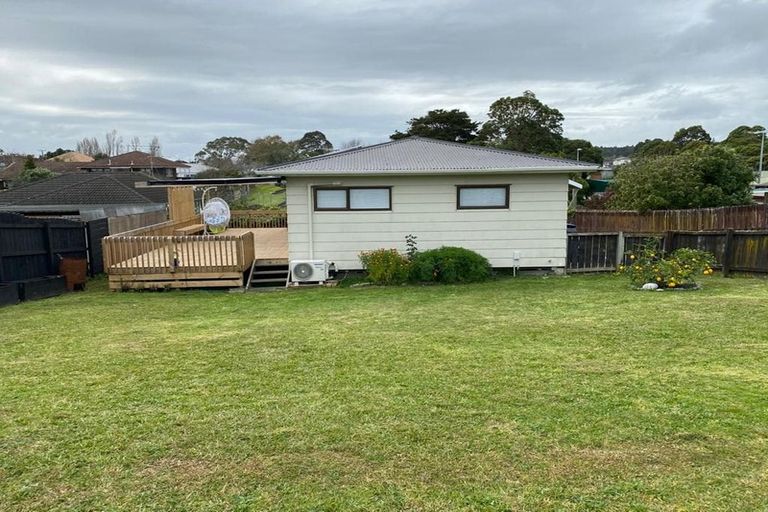 Photo of property in 2/35 Russell Road, Manurewa, Auckland, 2102