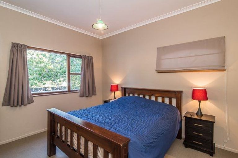 Photo of property in 111 Arawhata Road, Paraparaumu, 5032