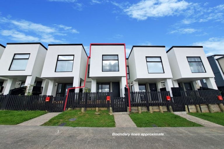 Photo of property in 13b Colin Chester Drive, Silverdale, 0932