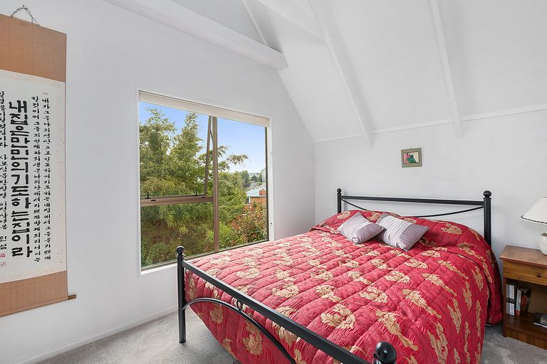 Photo of property in 19 Northview Crescent, Belleknowes, Dunedin, 9011