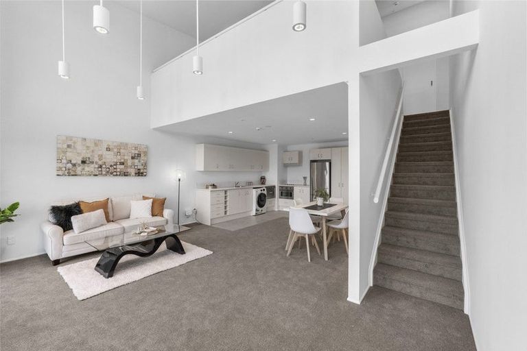 Photo of property in 4f/30 Westward Ho, Glen Eden, Auckland, 0602