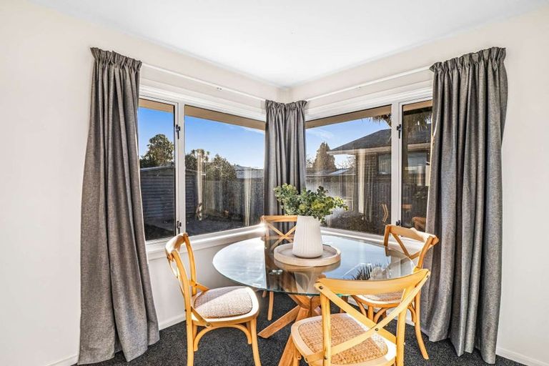 Photo of property in 19 Glenora Place, Hornby, Christchurch, 8042