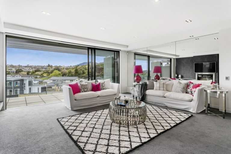 Photo of property in 1/5 The Moorings, Two Mile Bay, Taupo, 3330