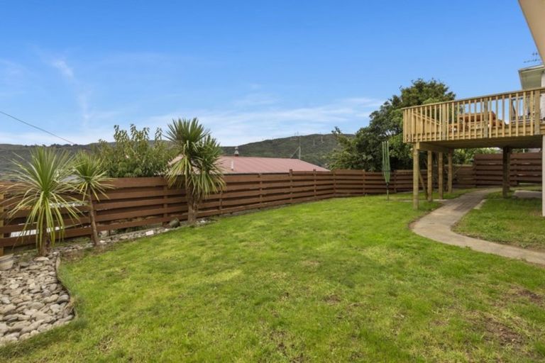 Photo of property in 16 Lord Street, Stokes Valley, Lower Hutt, 5019