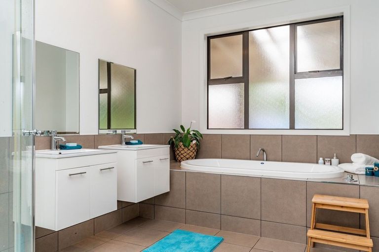 Photo of property in 114a Black Swamp Road, Mangawhai, Wellsford, 0975