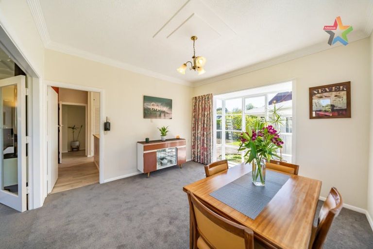 Photo of property in 14a Wai-iti Crescent, Woburn, Lower Hutt, 5010