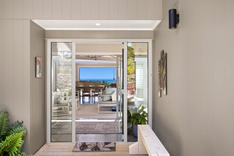 Photo of property in 116 Stratford Drive, Cable Bay, 0420