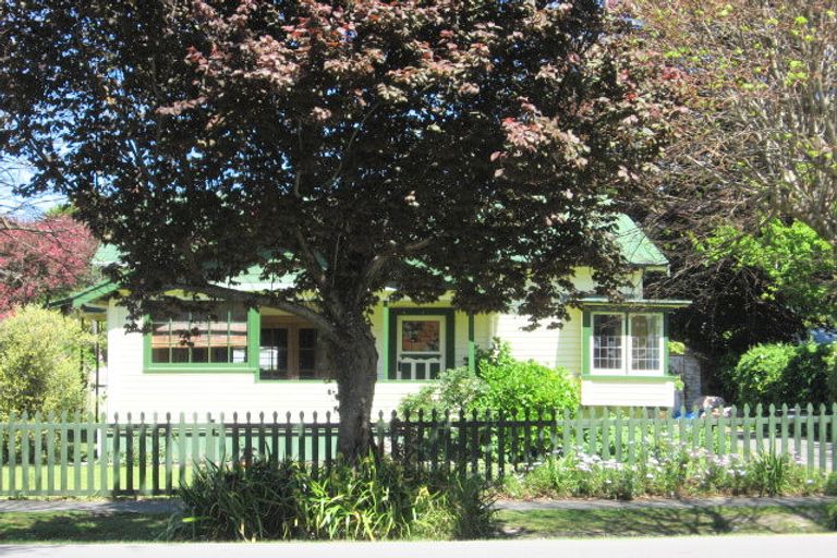 Photo of property in 113 Iranui Road, Inner Kaiti, Gisborne, 4010