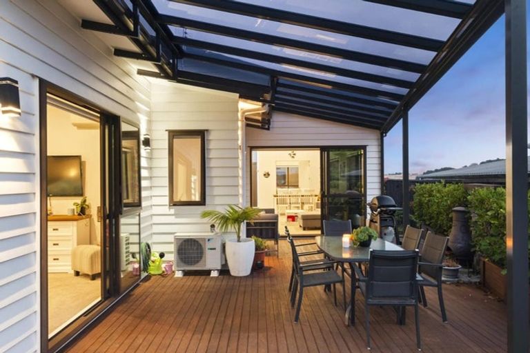 Photo of property in 20 Knoll Rise, Pukekohe, 2120