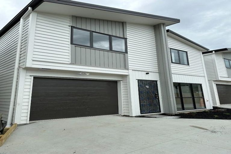 Photo of property in 11c Regency Place, Sunnynook, Auckland, 0632