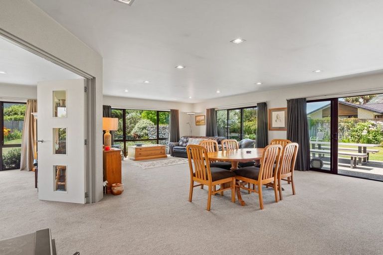 Photo of property in 44 Onslow Road, Lake Hayes, Queenstown, 9304