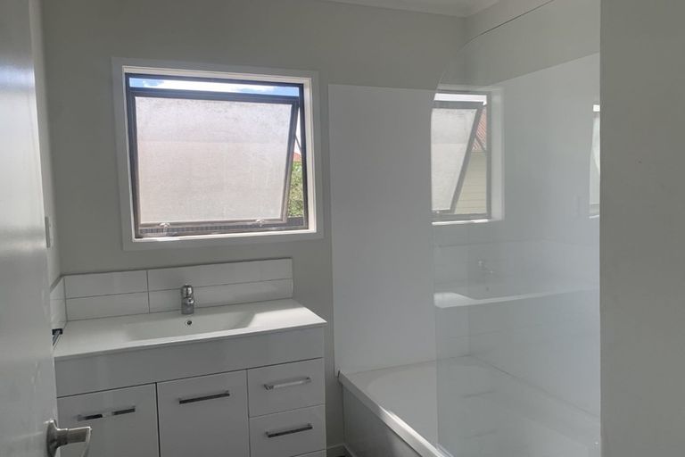 Photo of property in 8 Derby Street, Nawton, Hamilton, 3200