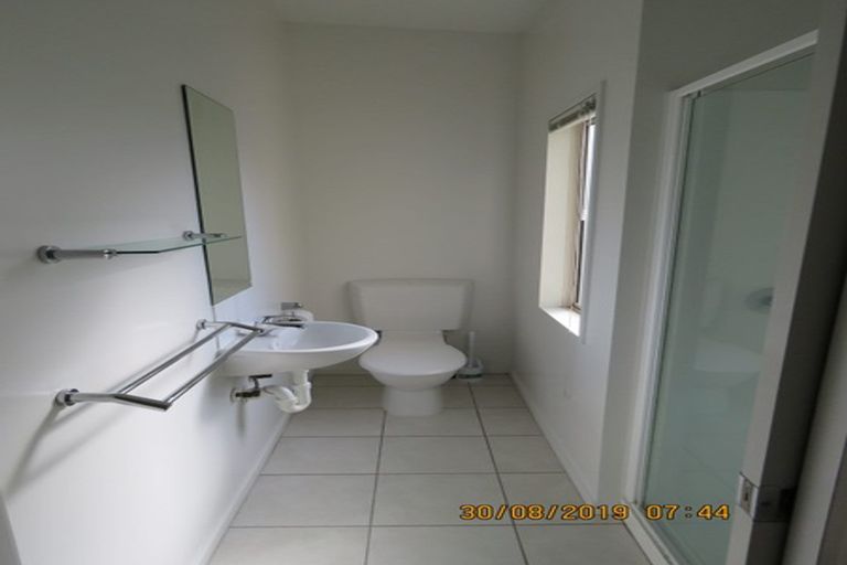 Photo of property in 1/206 Manuka Road, Bayview, Auckland, 0629