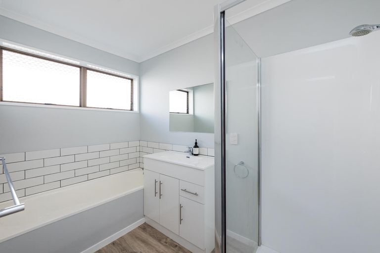 Photo of property in 41 Moyne Avenue, Milson, Palmerston North, 4414