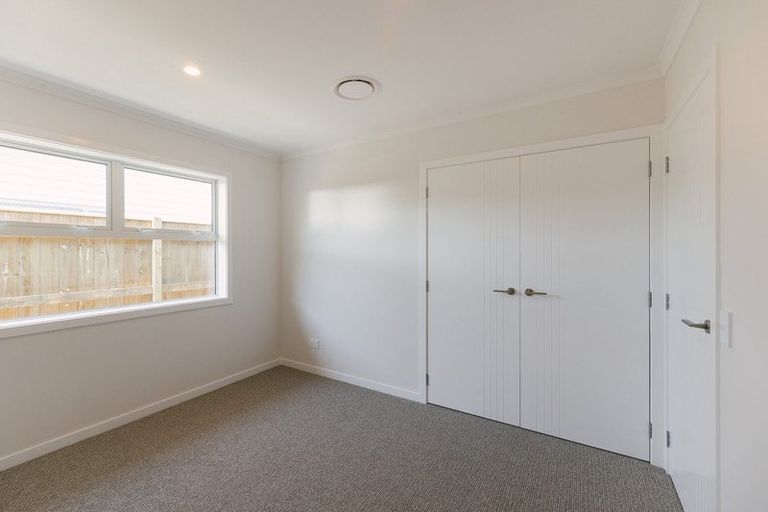 Photo of property in 2 Gratitude Way, Kelvin Grove, Palmerston North, 4414