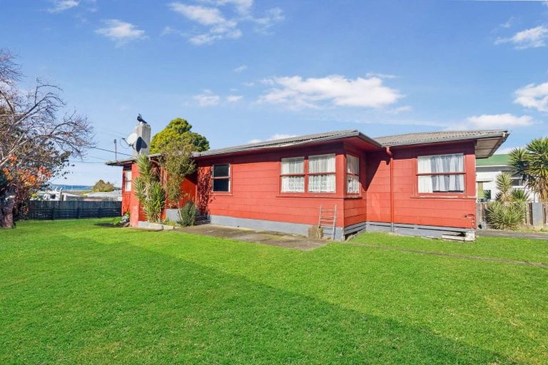 Photo of property in 4 Spencer Street, Western Heights, Rotorua, 3015