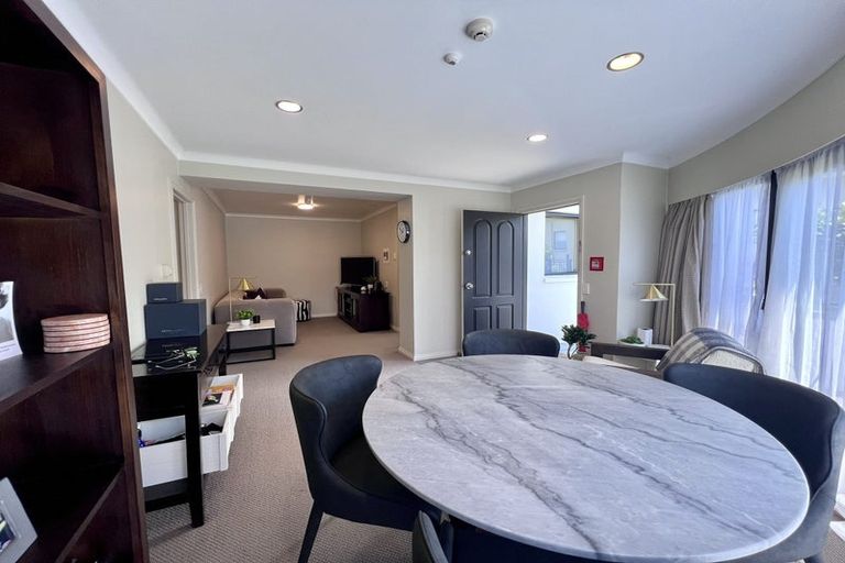 Photo of property in 1/460 Remuera Road, Remuera, Auckland, 1050