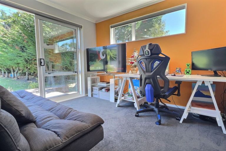 Photo of property in 11 Arabella Way, Waipukurau, 4200