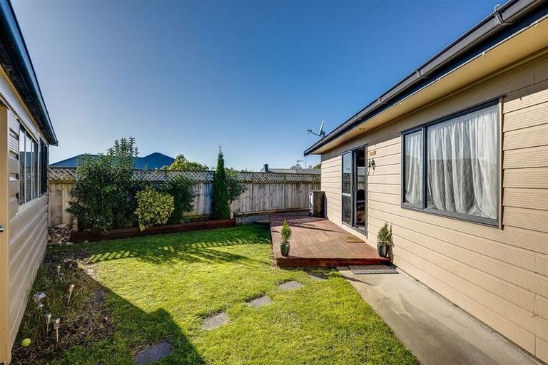 Photo of property in 104a Murphy Road, Taradale, Napier, 4112