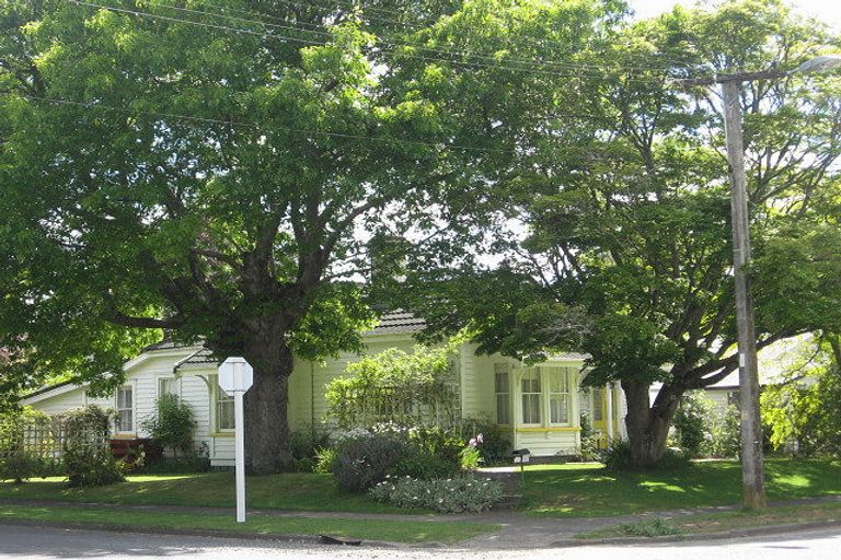 Photo of property in 46 Thornton Road, Cambridge, 3434