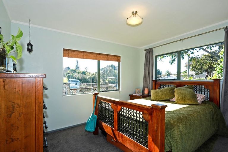 Photo of property in 5a Manley Grove, Gate Pa, Tauranga, 3112