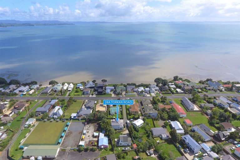 Photo of property in 28a Torkar Road, Clarks Beach, 2122
