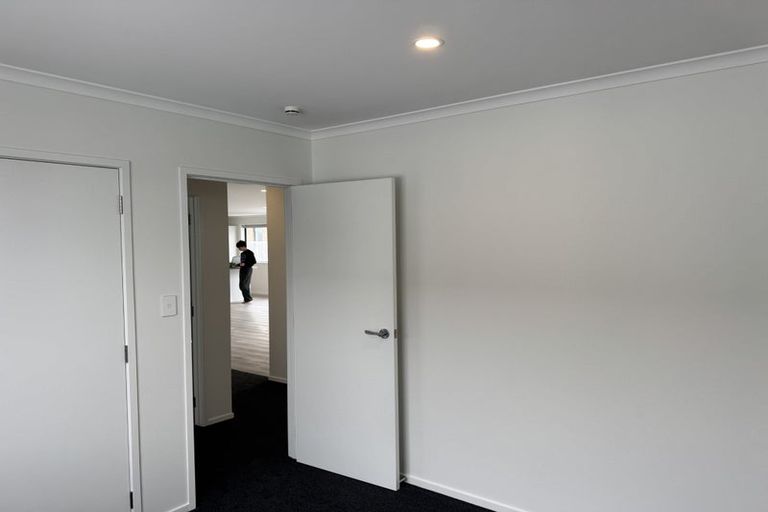 Photo of property in 39 Kaurinui Crescent, One Tree Point, 0118
