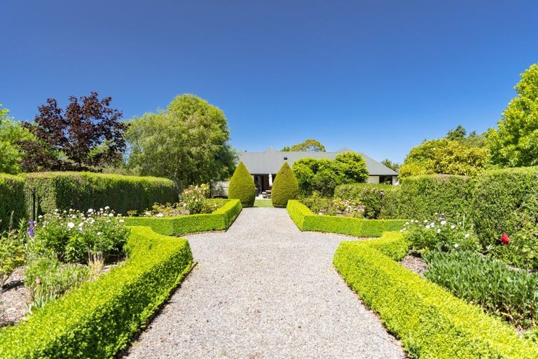 Photo of property in 1155 Hoskyns Road, Kirwee, Christchurch, 7671