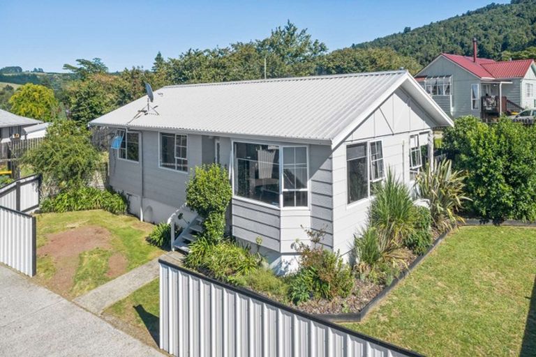 Photo of property in 17 Susan Street, Pukehangi, Rotorua, 3015