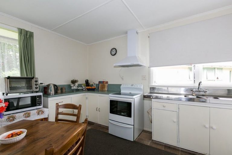 Photo of property in 13 Upham Street, Havelock North, 4130