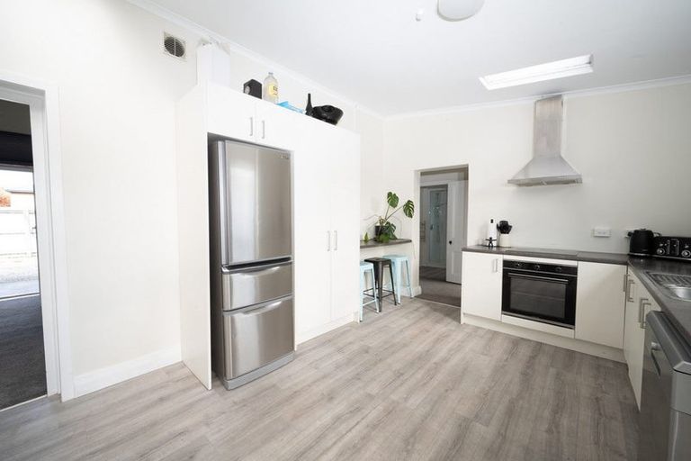 Photo of property in 22 Clutha Street, Alexandra, 9320