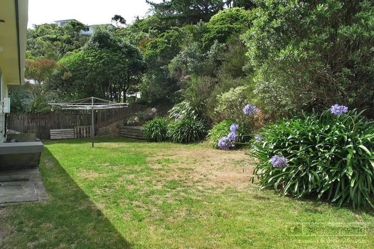 Photo of property in 16 Stonefield Place, Johnsonville, Wellington, 6037