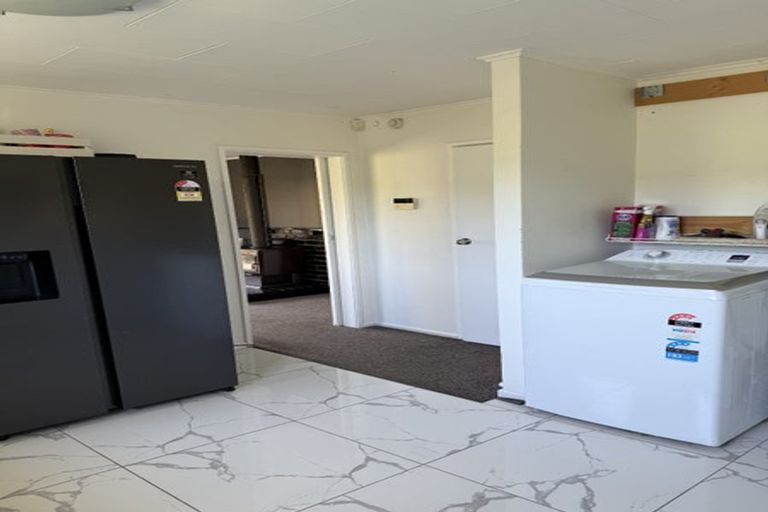 Photo of property in 24b Logie Street, Stokes Valley, Lower Hutt, 5019