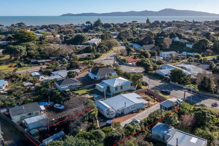 Photo of property in 56 Poplar Avenue, Raumati South, Paraparaumu, 5032