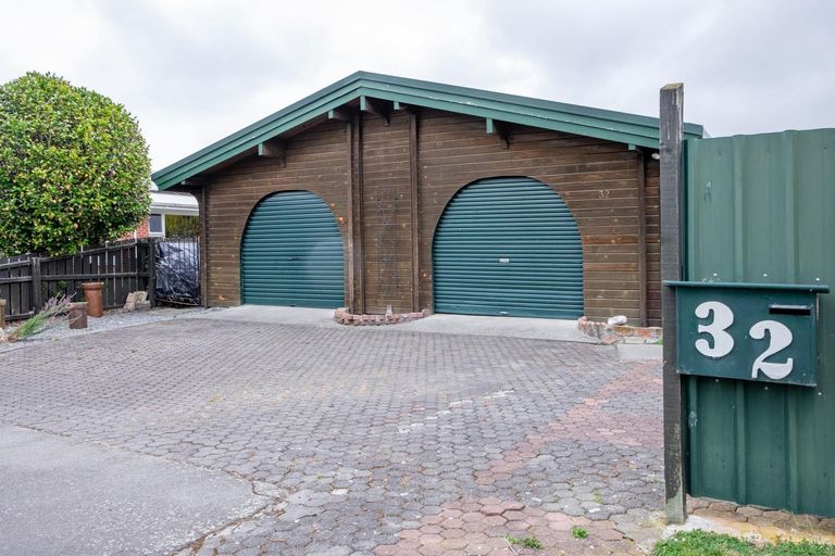 Photo of property in 32 Connolly Street, Geraldine, 7930