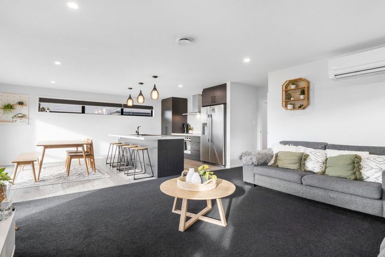 Photo of property in 3 Andesite Drive, Rolleston, 7614