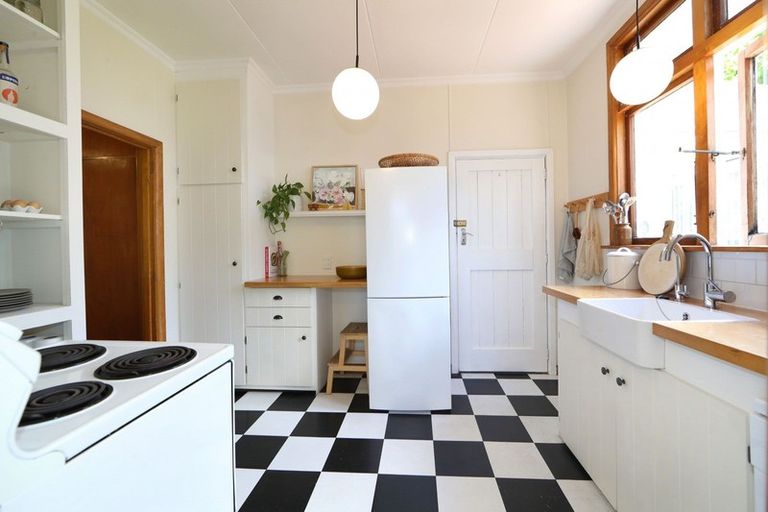 Photo of property in 407 Jervois Street, Mayfair, Hastings, 4122