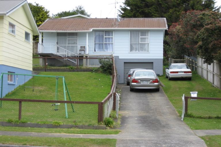 Photo of property in 67 Riversdale Drive, Merrilands, New Plymouth, 4312