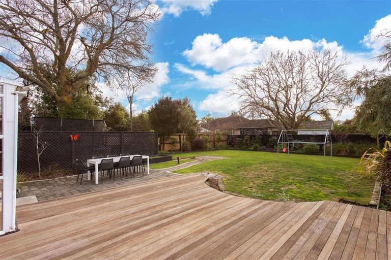 Photo of property in 196 Cashmere Road, Hoon Hay, Christchurch, 8025
