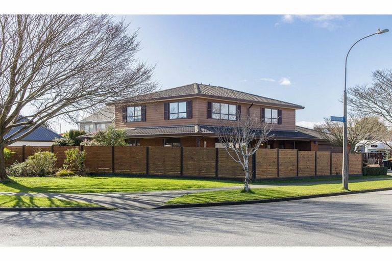 Photo of property in 1 Lancewood Drive, Halswell, Christchurch, 8025
