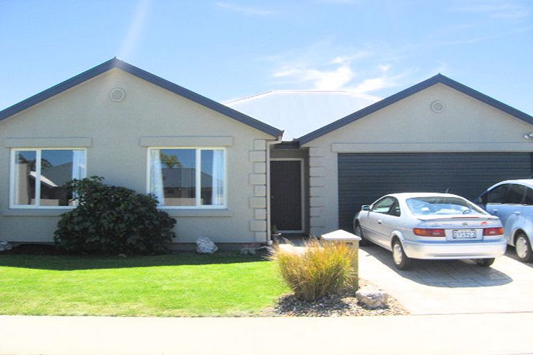 Photo of property in 66 Mahlet Street, Northwood, Christchurch, 8051