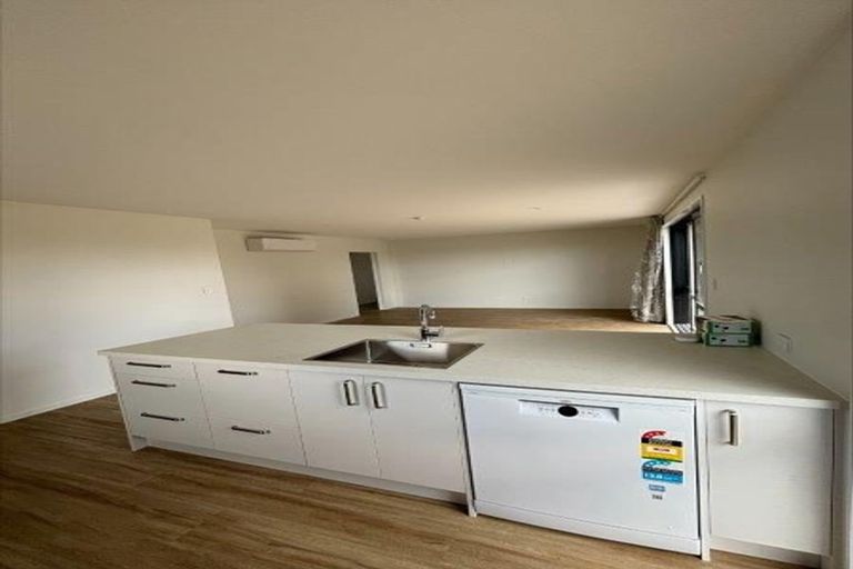 Photo of property in 61 Mehrtens Crescent, Woodend, 7691