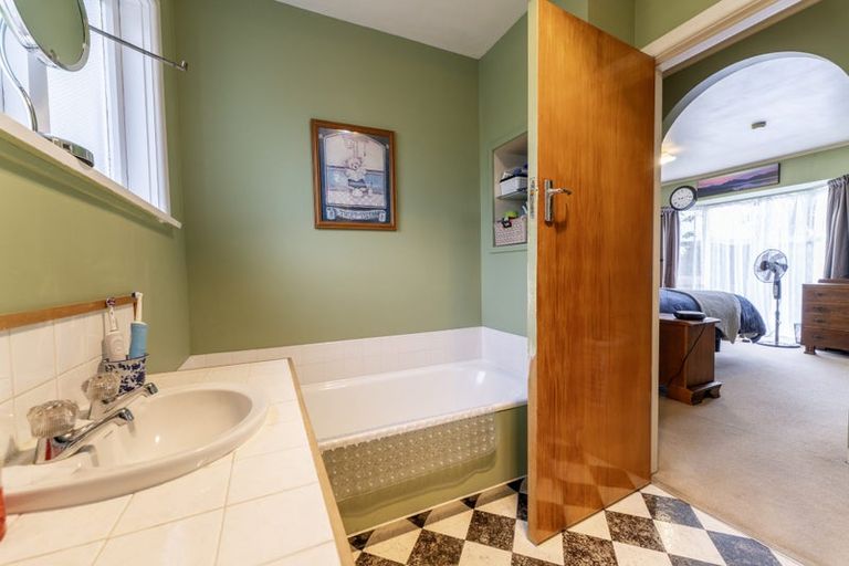 Photo of property in 72 Acacia Drive, Levels, Timaru, 7973