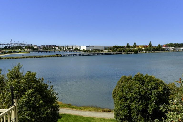 Photo of property in 96b Maxwells Road, Otumoetai, Tauranga, 3110