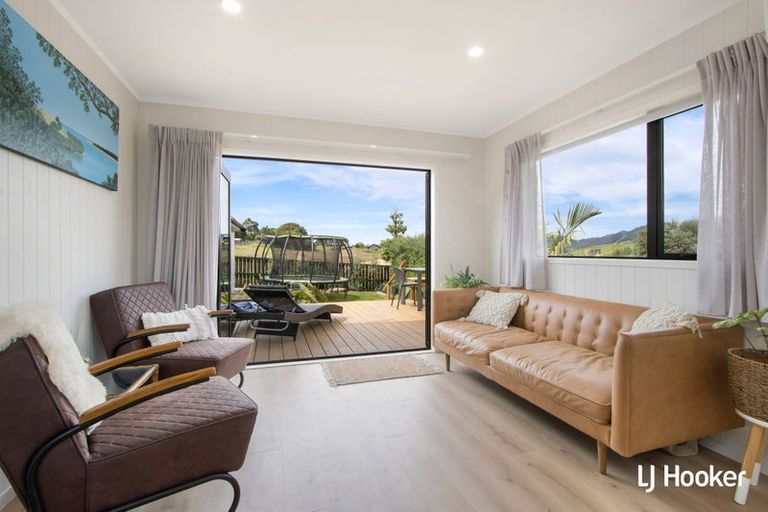 Photo of property in 68 The Crescent, Waihi Beach, 3611